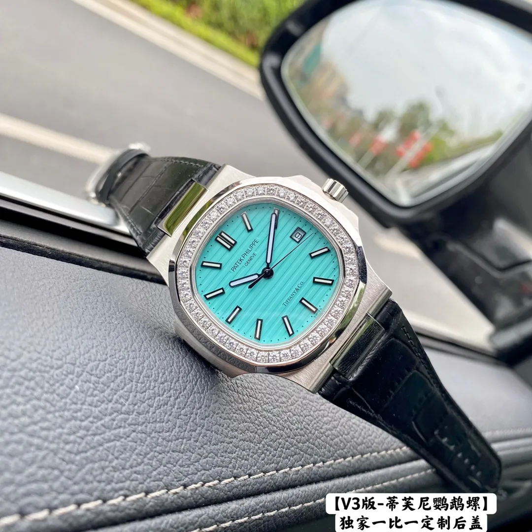 【Top replica】💰3300! Patek Philippe co-branded Tiffany global limited edition, Tiffany Nautilus Ref.5711 has arrived, the best detoxification solution on the Internet! Details: 1⃣️With customized version of Cal.324 automatic movement. 2⃣️316L customized ergonomic watch strap! The case has a clear steel stamp 3⃣️The beads in the steel band are diamond-shaped, which is consistent with the genuine product. 4⃣️Diameter 40 mm. Wearing 5711/1A not only shows youthful vitality, but also exudes a strong sense of calmness from the inside out. It is a well-deserved "King of Steel Watches"! Welcome for your tasting! 🔥Top quality products with constant quality🔥